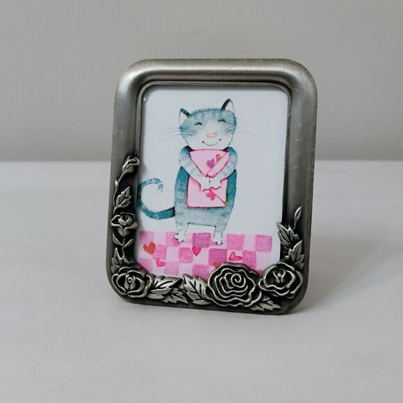 Miniature Vintage Silver Tone Metal Photo Frame 3" With Cat Print & 3D Flowers - Picture 1 of 6